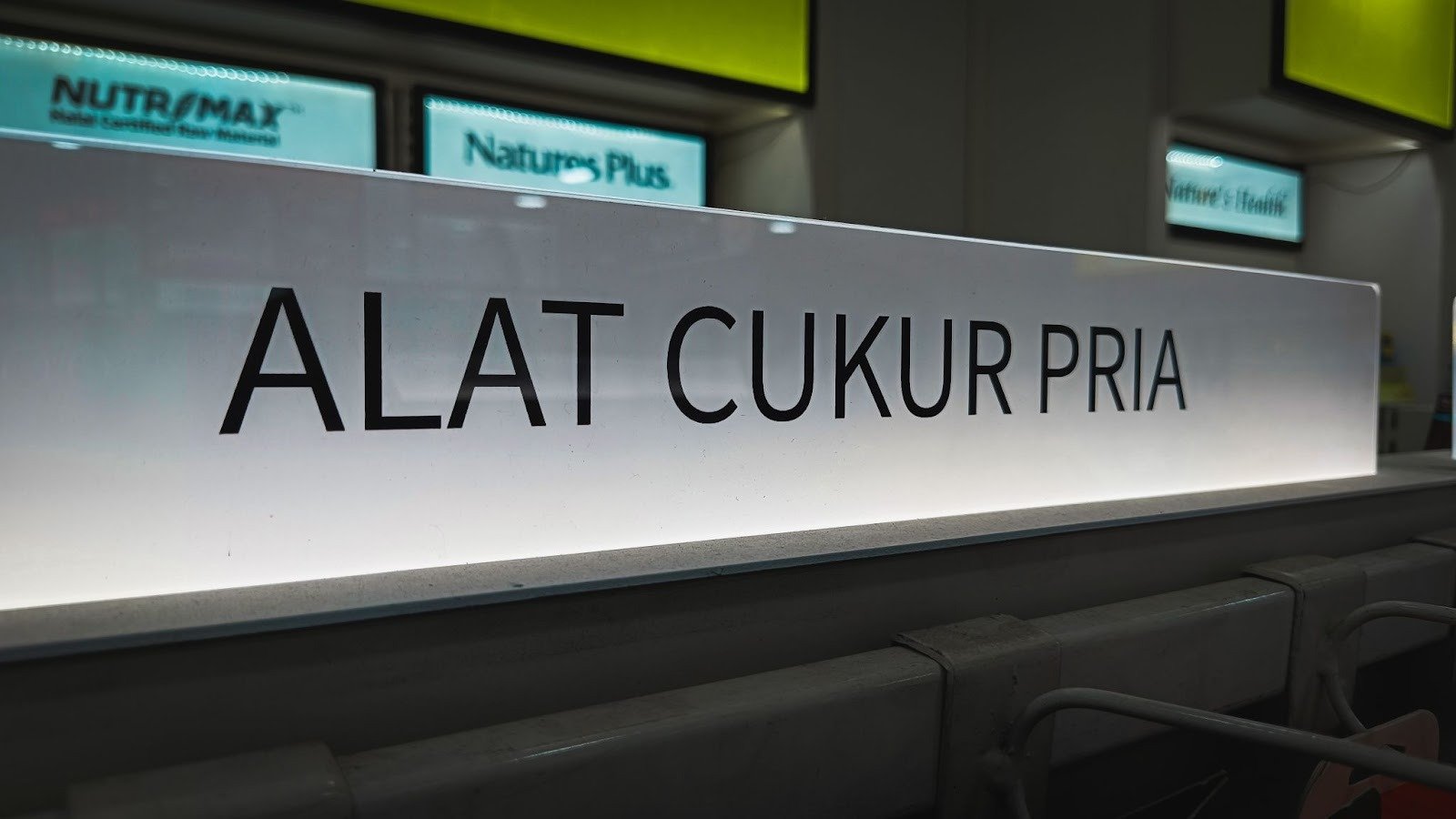 Alat Cukur Manual VS Elektrik, Coolins Pilih yang Mana?
